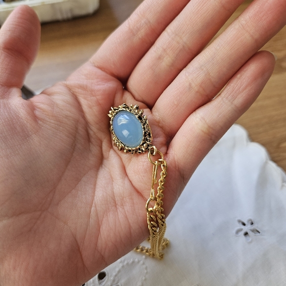 Vintage Blue Pendant Necklace - Picture 3 of 5